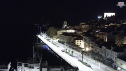 Nábřeží a město