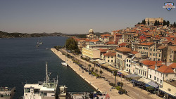 Nábřeží a město