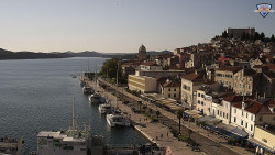 Nábřeží a město