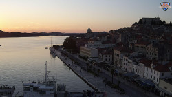 Nábřeží a město