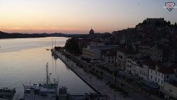 Nábřeží a město