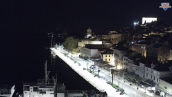 Nábřeží a město