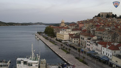 Nábřeží a město