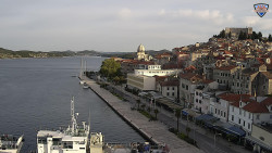 Nábřeží a město