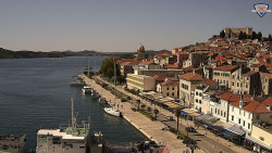 Nábřeží a město