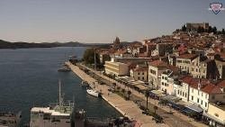 Nábřeží a město