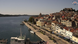 Nábřeží a město