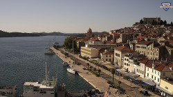 Nábřeží a město