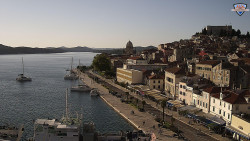 Nábřeží a město