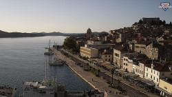 Nábřeží a město