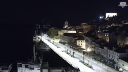 Nábřeží a město