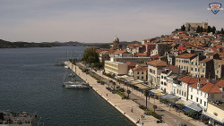 Nábřeží a město