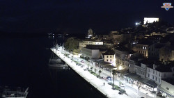 Nábřeží a město