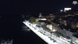 Nábřeží a město