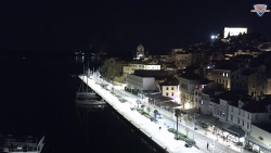 Nábřeží a město