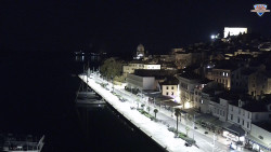 Nábřeží a město