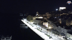 Nábřeží a město