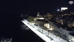 Nábřeží a město