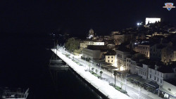 Nábřeží a město