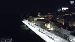 Nábřeží a město