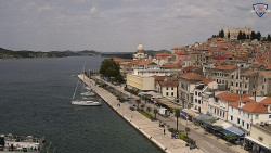 Nábřeží a město