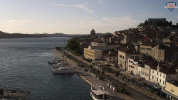 Nábřeží a město