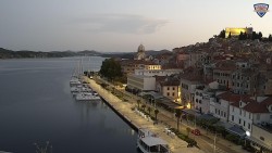Nábřeží a město