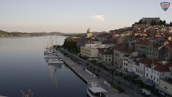 Nábřeží a město