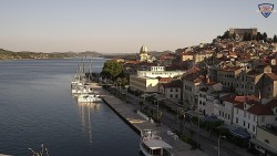 Nábřeží a město
