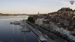Nábřeží a město