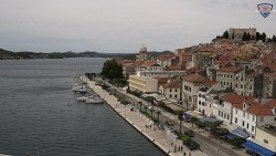 Nábřeží a město
