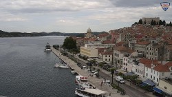 Nábřeží a město