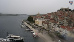 Nábřeží a město
