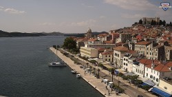 Nábřeží a město