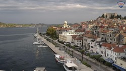Nábřeží a město