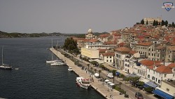 Nábřeží a město