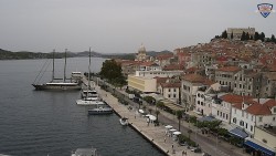 Nábřeží a město