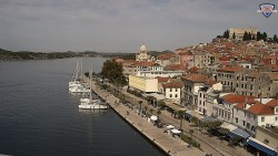 Nábřeží a město