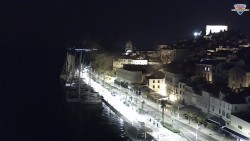Nábřeží a město