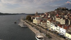 Nábřeží a město