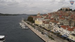 Nábřeží a město