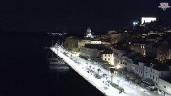 Nábřeží a město