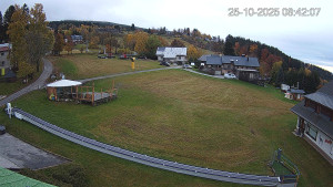 Obec Benecko - Dětský park - 25.10.2025 v 08:45 Obec Benecko - Dětský park - 25.10.2025 v 08:45