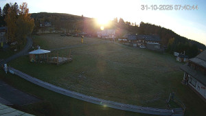 Obec Benecko - Dětský park - 31.10.2025 v 07:45 Obec Benecko - Dětský park - 31.10.2025 v 07:45