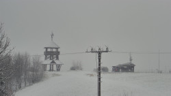 Troják, Maruška - Meteostanice