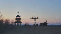 Troják, Maruška - Meteostanice