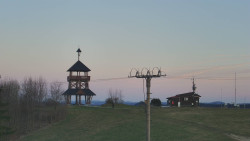 Troják, Maruška - Meteostanice