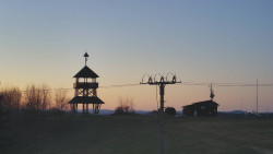 Troják, Maruška - Meteostanice
