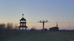 Troják, Maruška - Meteostanice