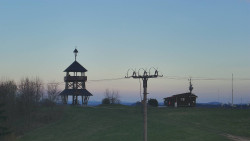 Troják, Maruška - Meteostanice